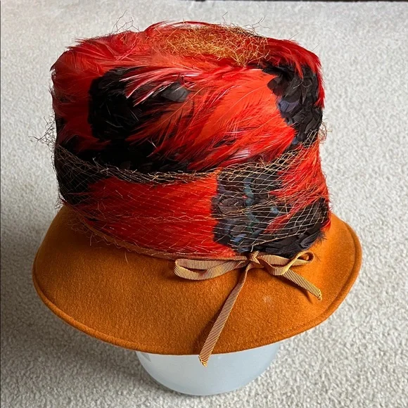 Vintage Feathered Hat with Bow - Picture 1 of 5
